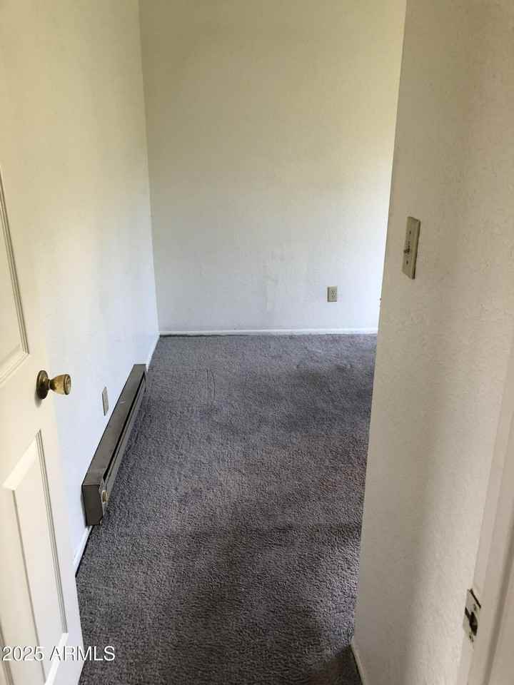 4224 E Canyon Trl Apt B3 #B3 - Photo 5 of 5