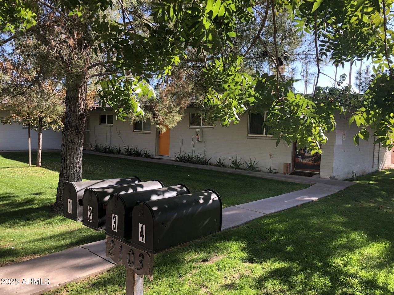 2103 S Granada Dr Apt 2 #2 - Photo 2 of 37