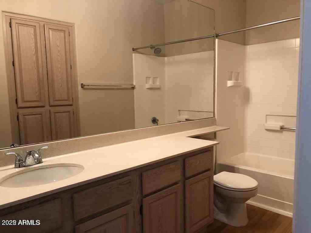 11375 E Sahuaro Dr Apt 2088 #2088 - Photo 7 of 15