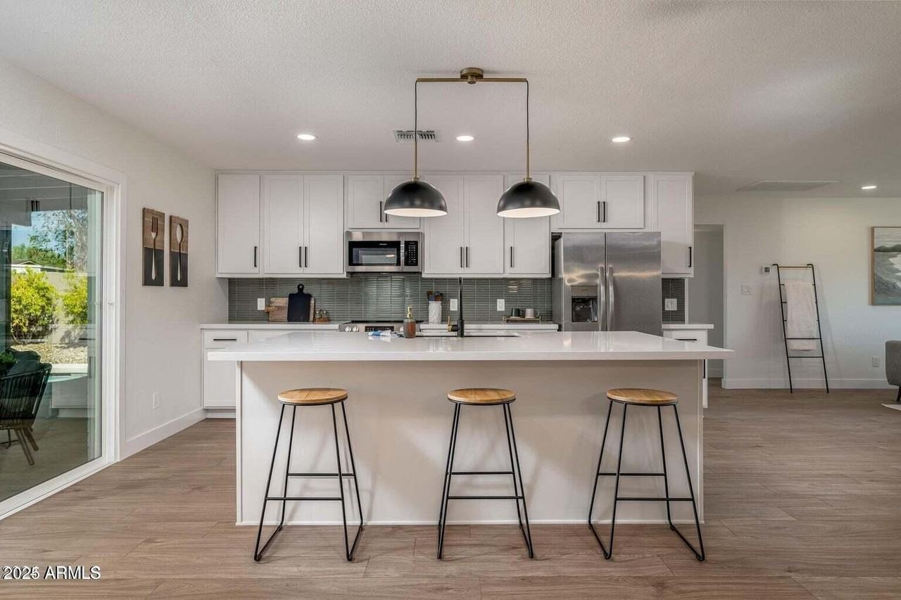 4414 S Terrace Rd - Photo 6 of 24