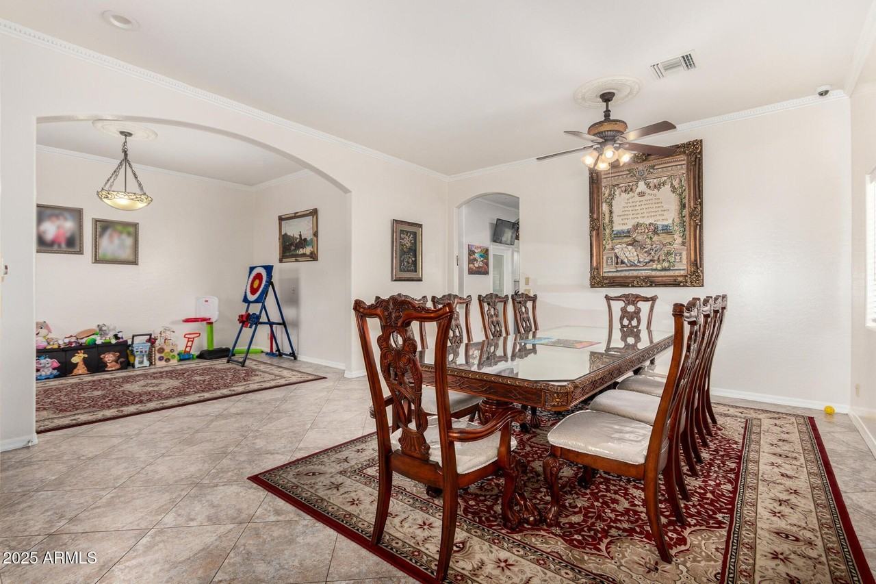 8912 N 15th Ln - Photo 7 of 33