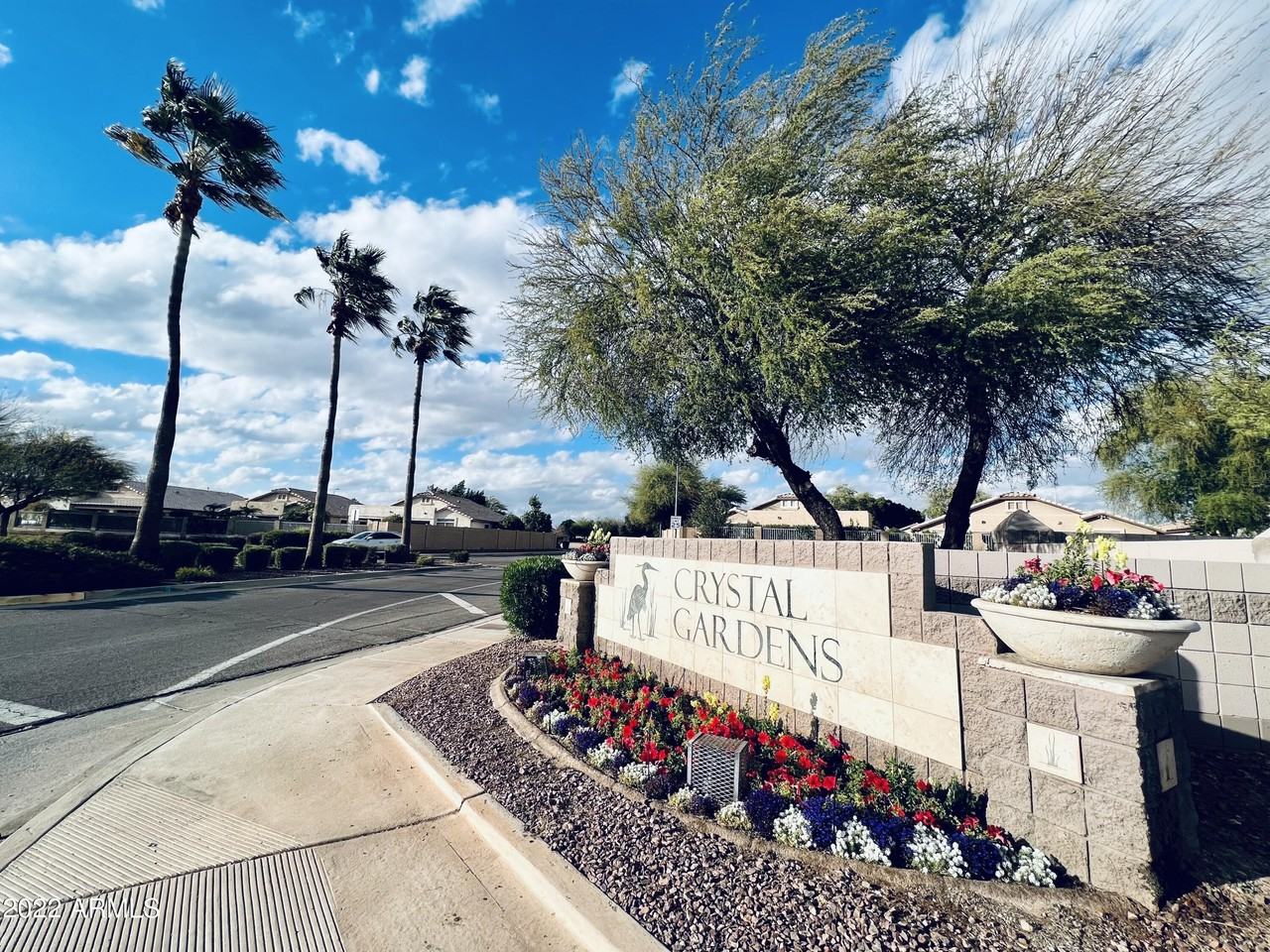 10752 W Granada Rd - Photo 4 of 36