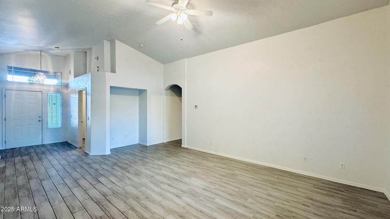 10752 W Granada Rd - Photo 5 of 36