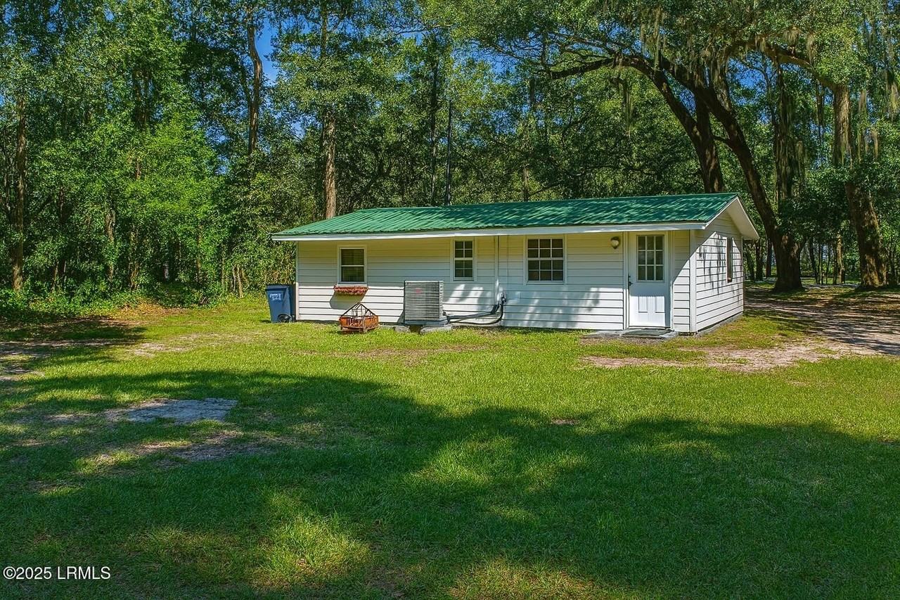 1702 Lafayette St - Photo 6 of 18