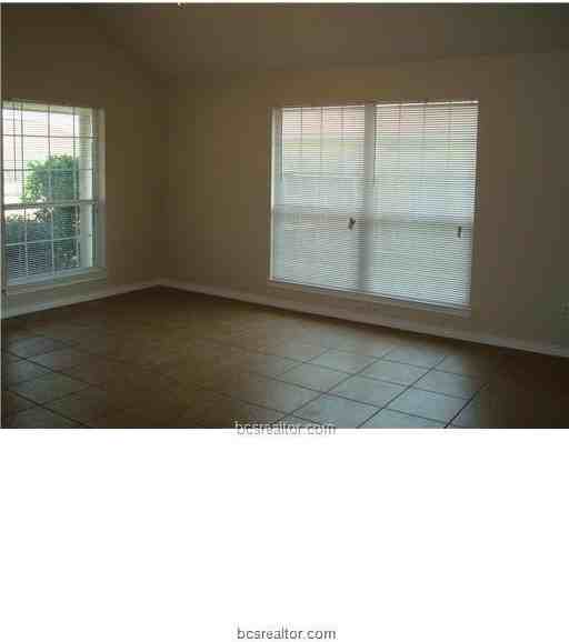 3508 Wild Plum St - Photo 3 of 8