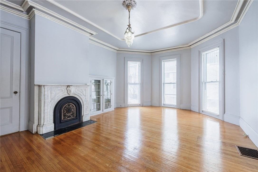 18 Vick Park B - Photo 5 of 15