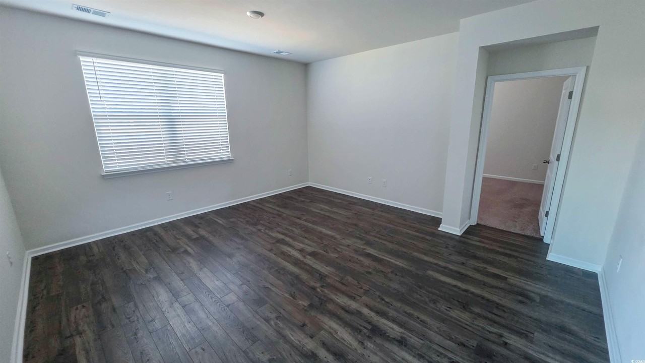 3565 Bells Lake Cir - Photo 7 of 15