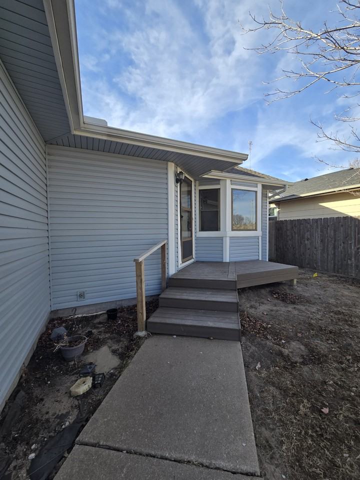 5223 S Mosley St #1 - Photo 2 of 36