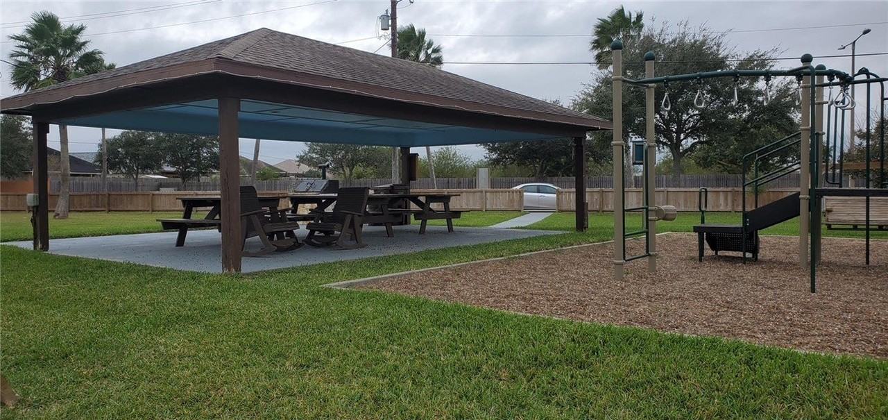 2007 Margaret Ln - Photo 4 of 11