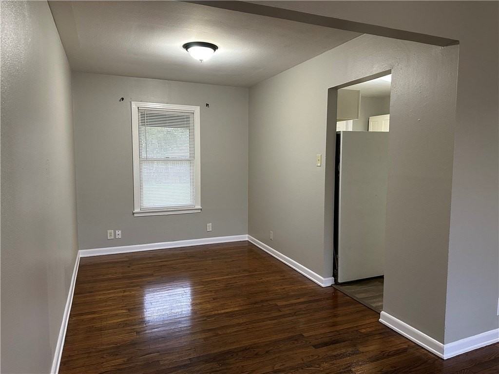 918 Ronald Dr - Photo 6 of 22