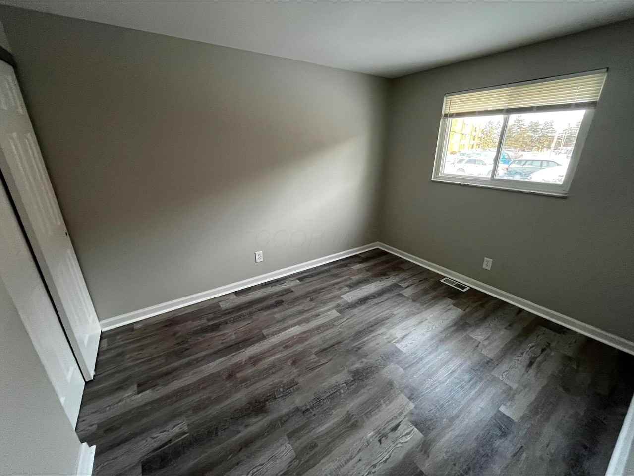 4669 Hilton Ave Apt A #A - Photo 4 of 8