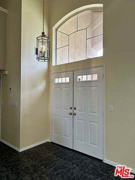 3804 Southview Ct - Photo 2 of 35