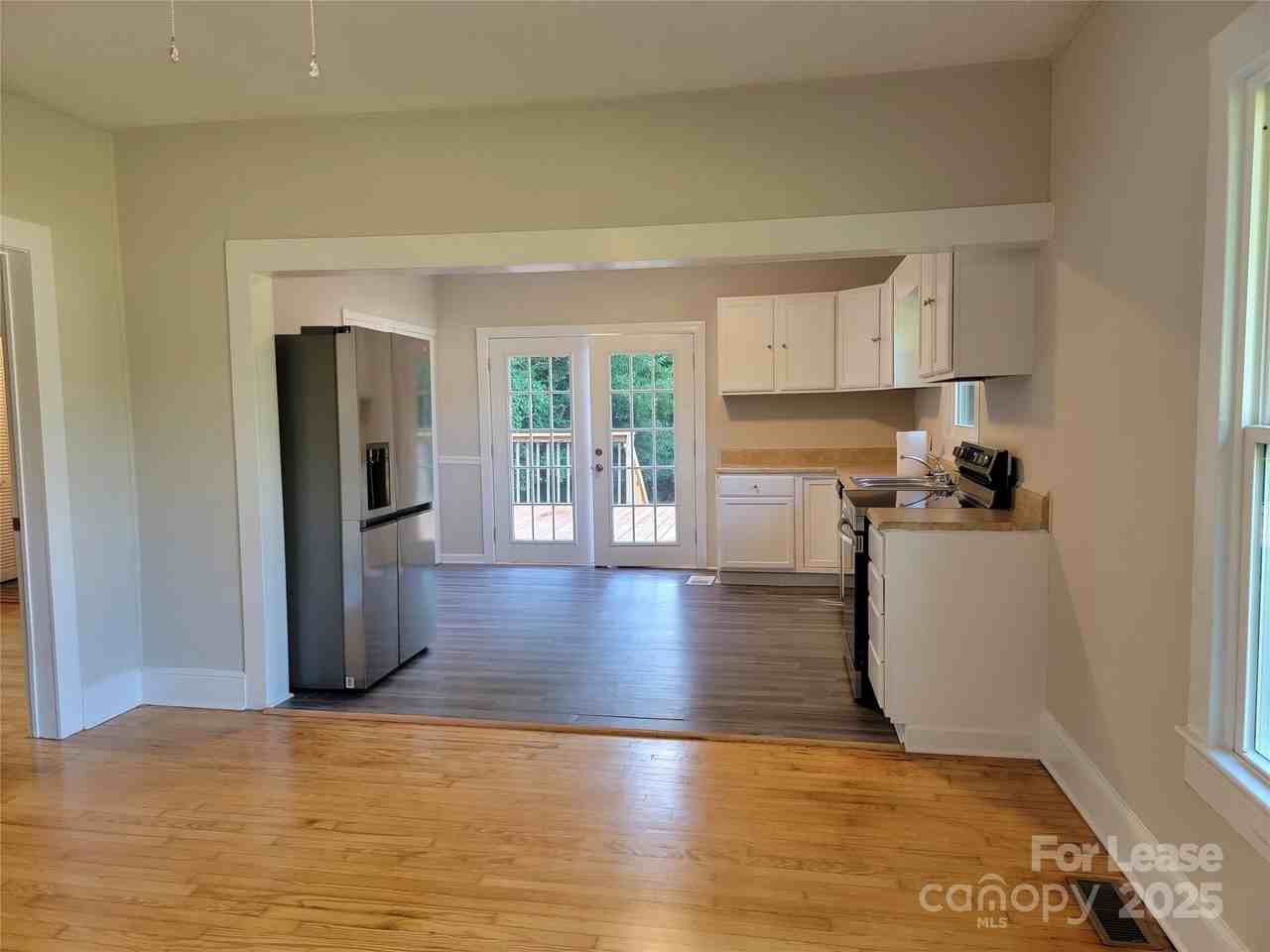 6 Bell St - Photo 5 of 16