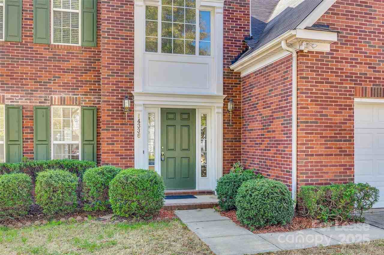 14336 Williams Glenn Rd - Photo 2 of 41