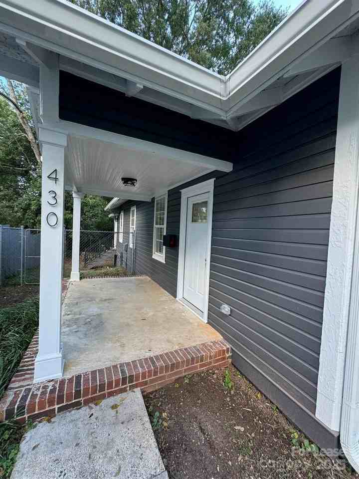 430 Faison Ave - Photo 3 of 42