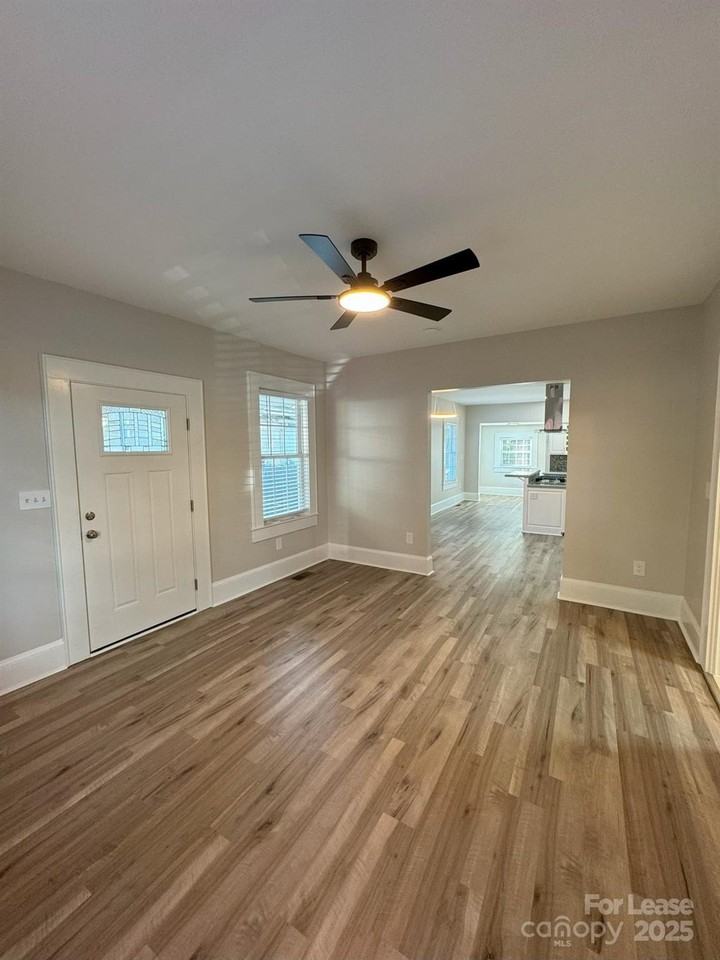 430 Faison Ave - Photo 4 of 42