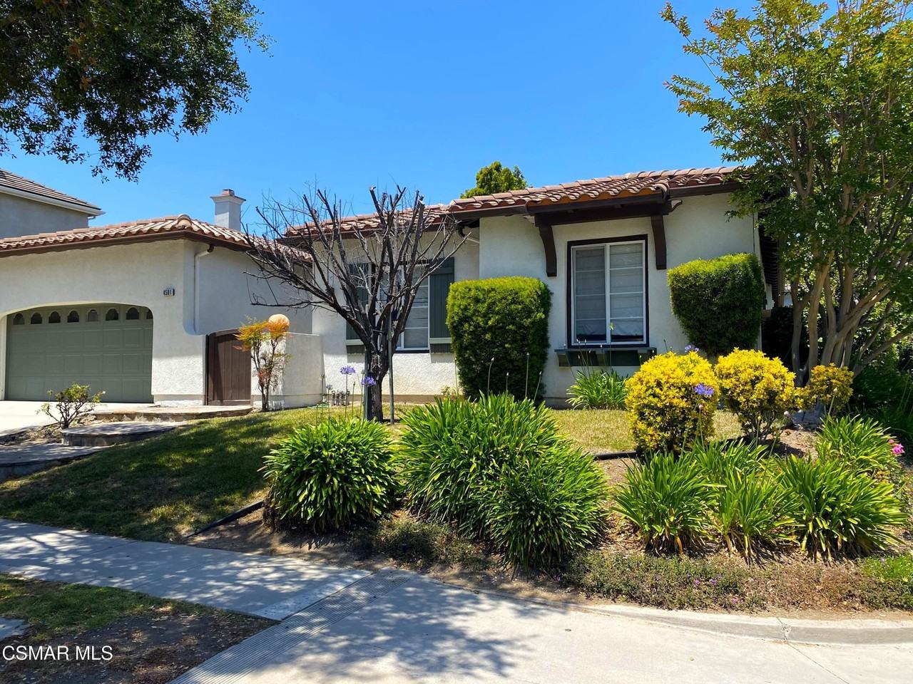 4501 Via Rio - Photo 2 of 24