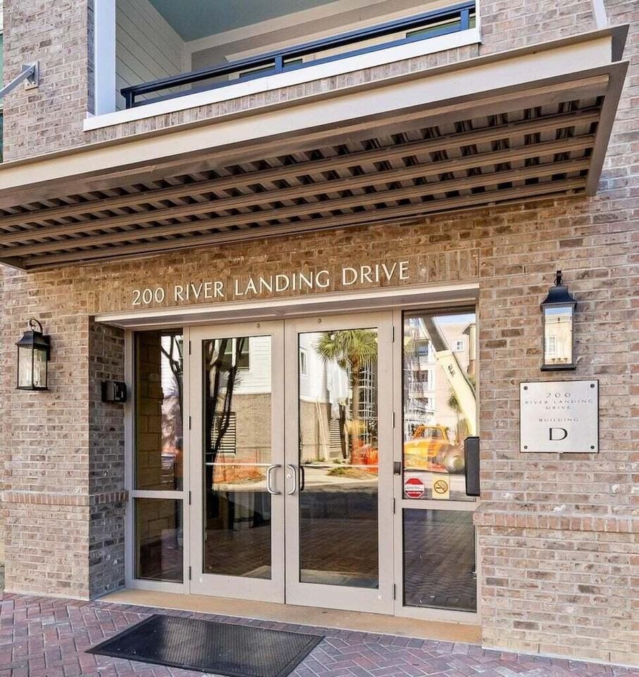 200 River Landing Dr Unit 202d #D202 - Photo 3 of 47