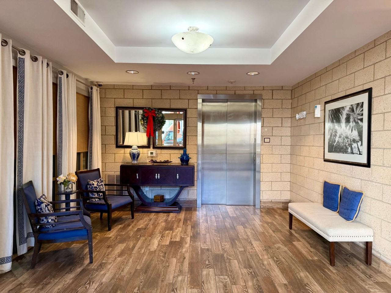 200 River Landing Dr Unit 202d #D202 - Photo 4 of 47