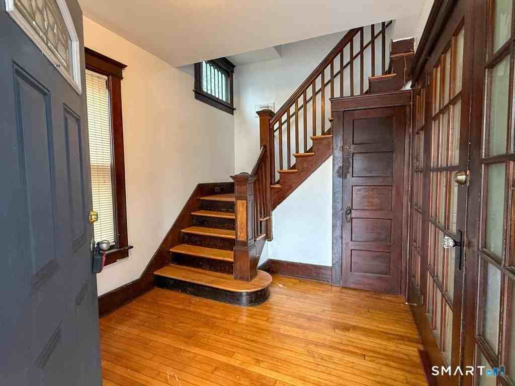 13 Park Ave #2 - Photo 3 of 21