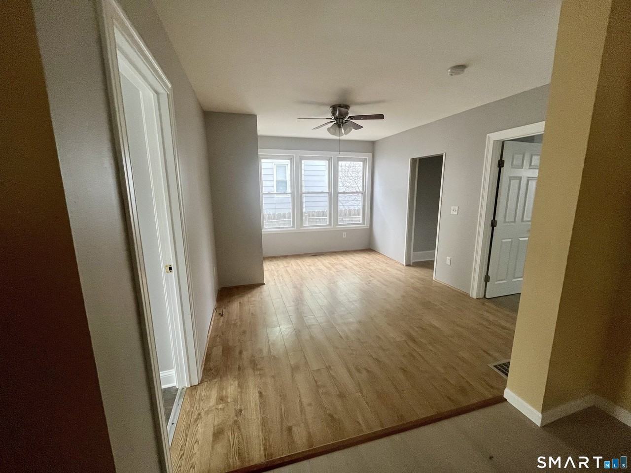 98 Columbia St #1 - Photo 4 of 10