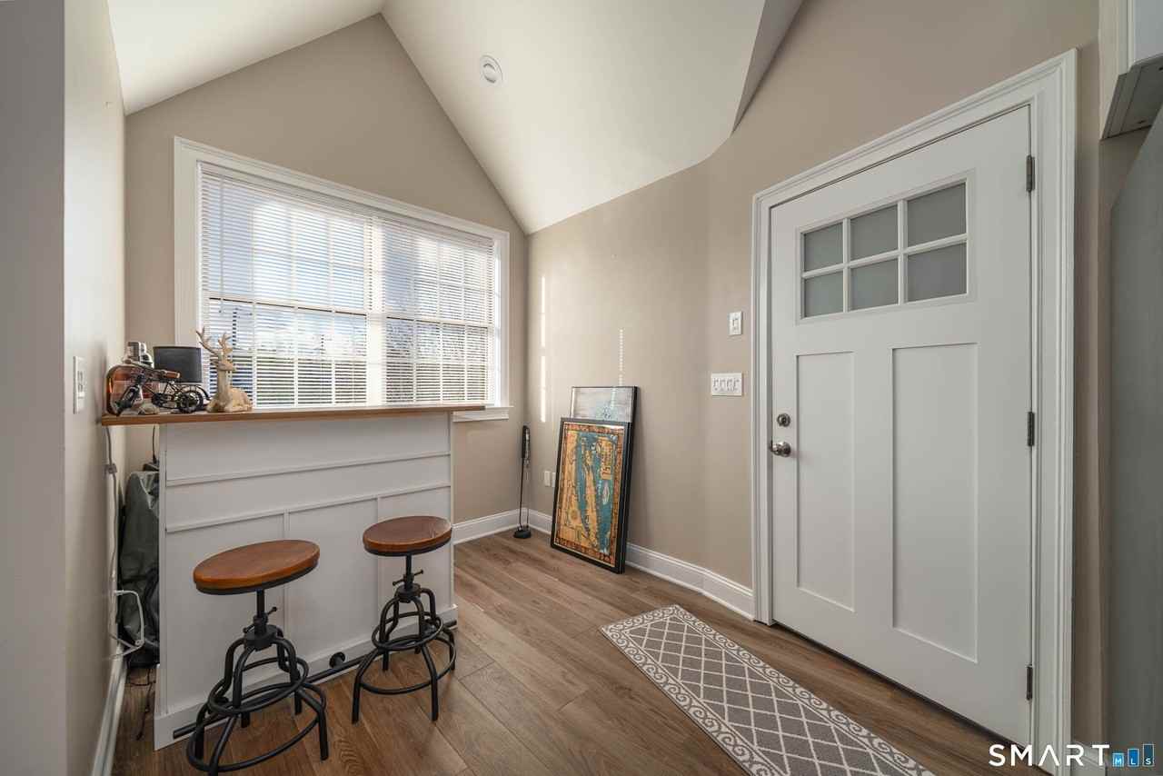 50 York St - Photo 4 of 17