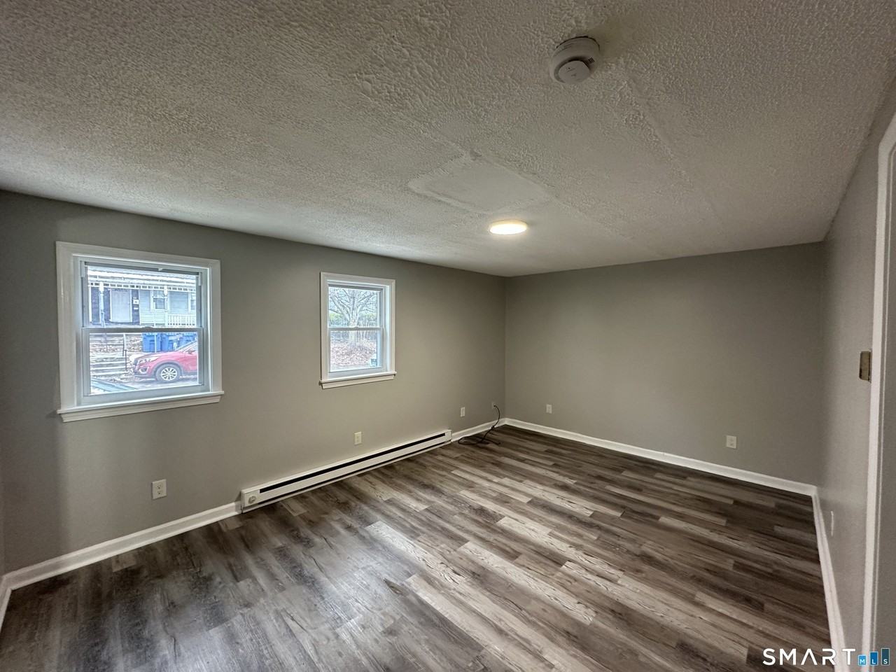 197 Central Ave - Photo 4 of 5