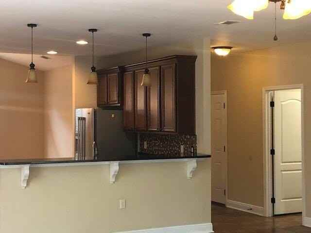 1594 Venice Ave - Photo 7 of 22