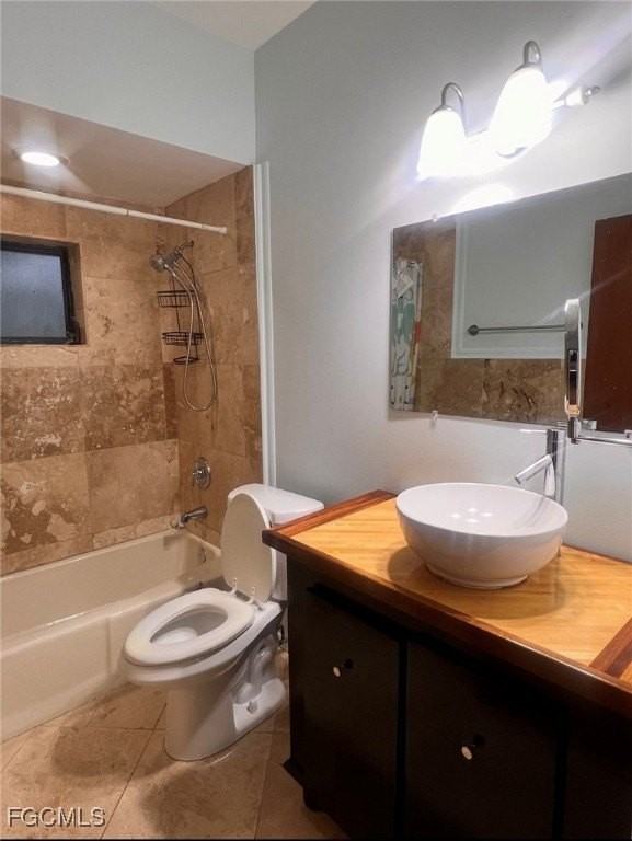 3745 27th Ave Sw - Photo 3 of 15