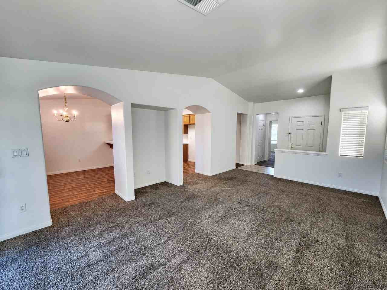 11710 Walderi St #1 - Photo 4 of 31