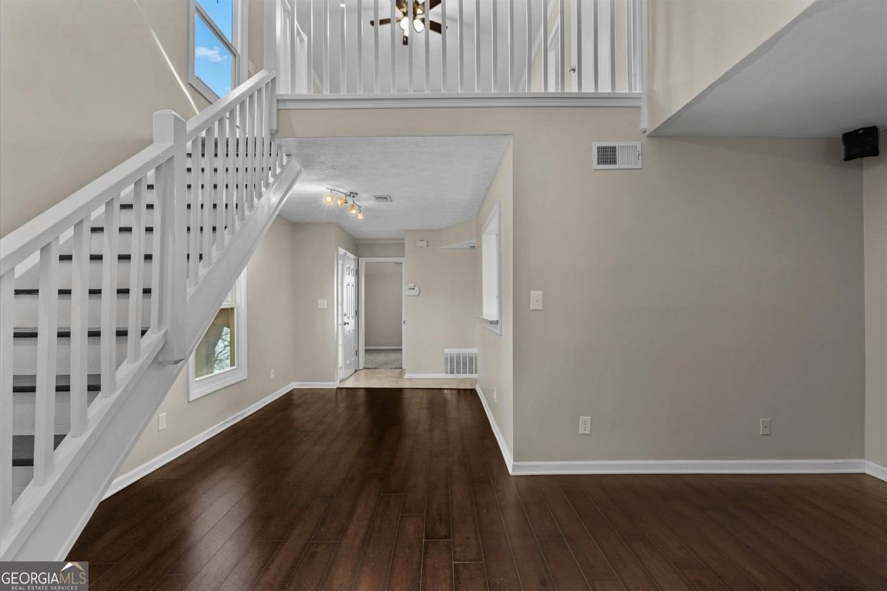 1674 Wynndowne Trl Se - Photo 7 of 18