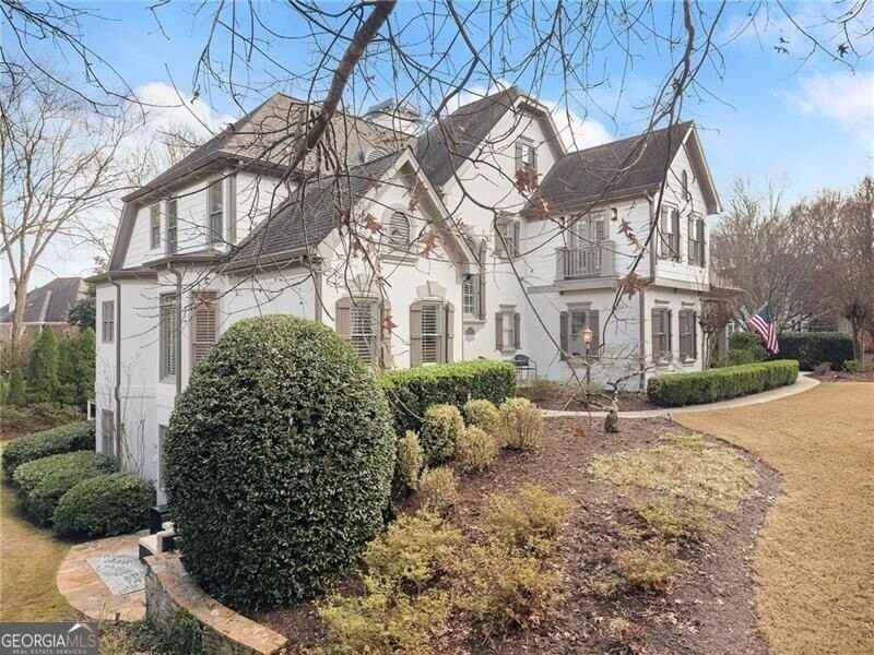 6005 Oakbury Ln - Photo 4 of 50