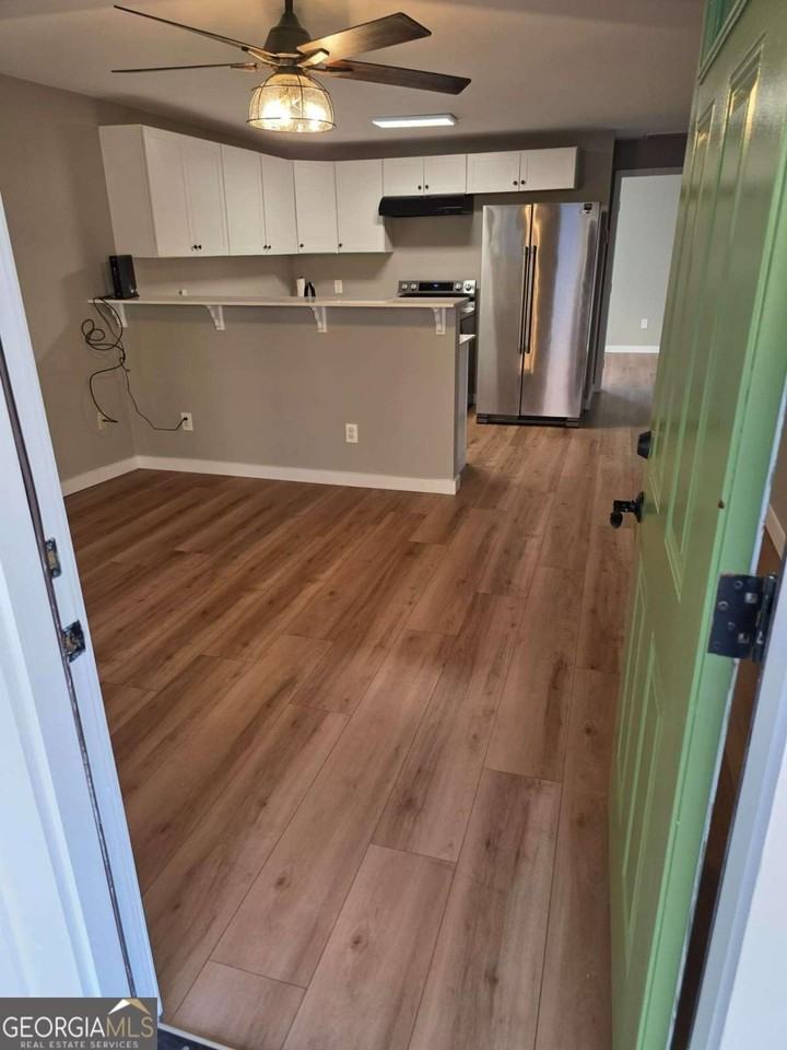 544 Cassville Rd - Photo 3 of 16