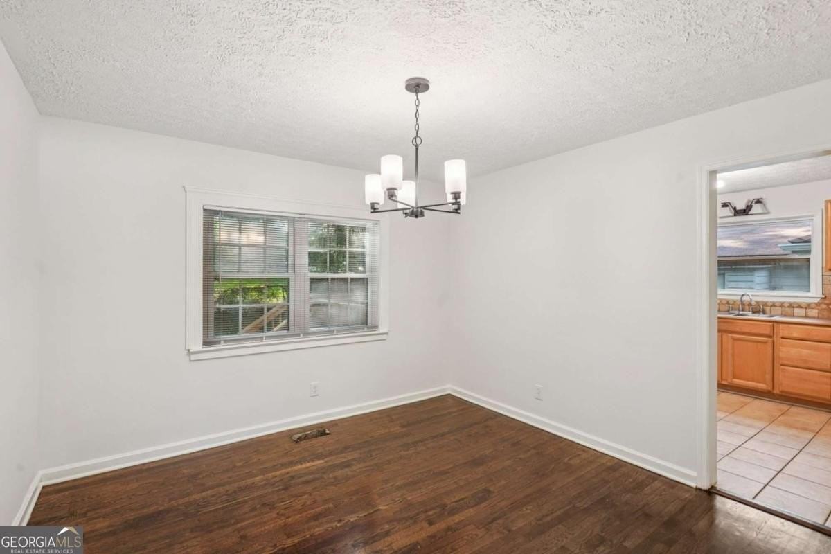 125 Chappell Rd Sw - Photo 7 of 27