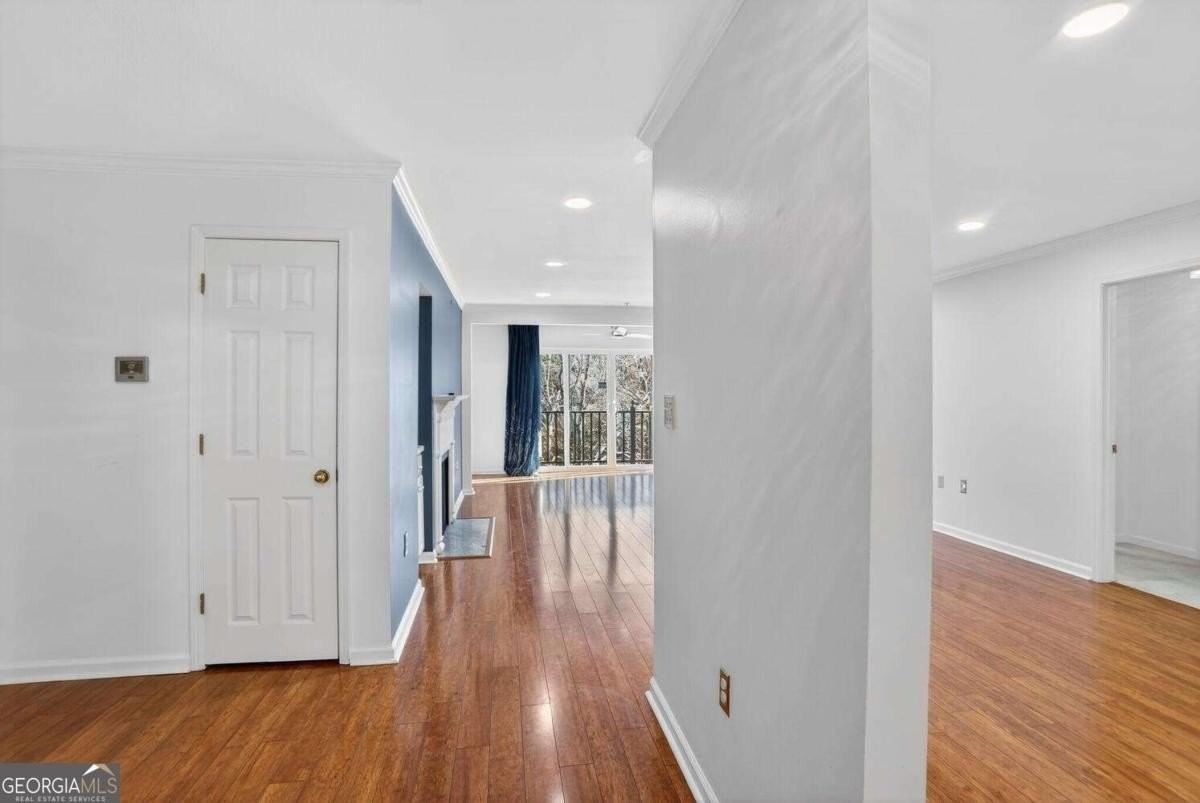 27207 Plantation Dr Ne - Photo 7 of 50