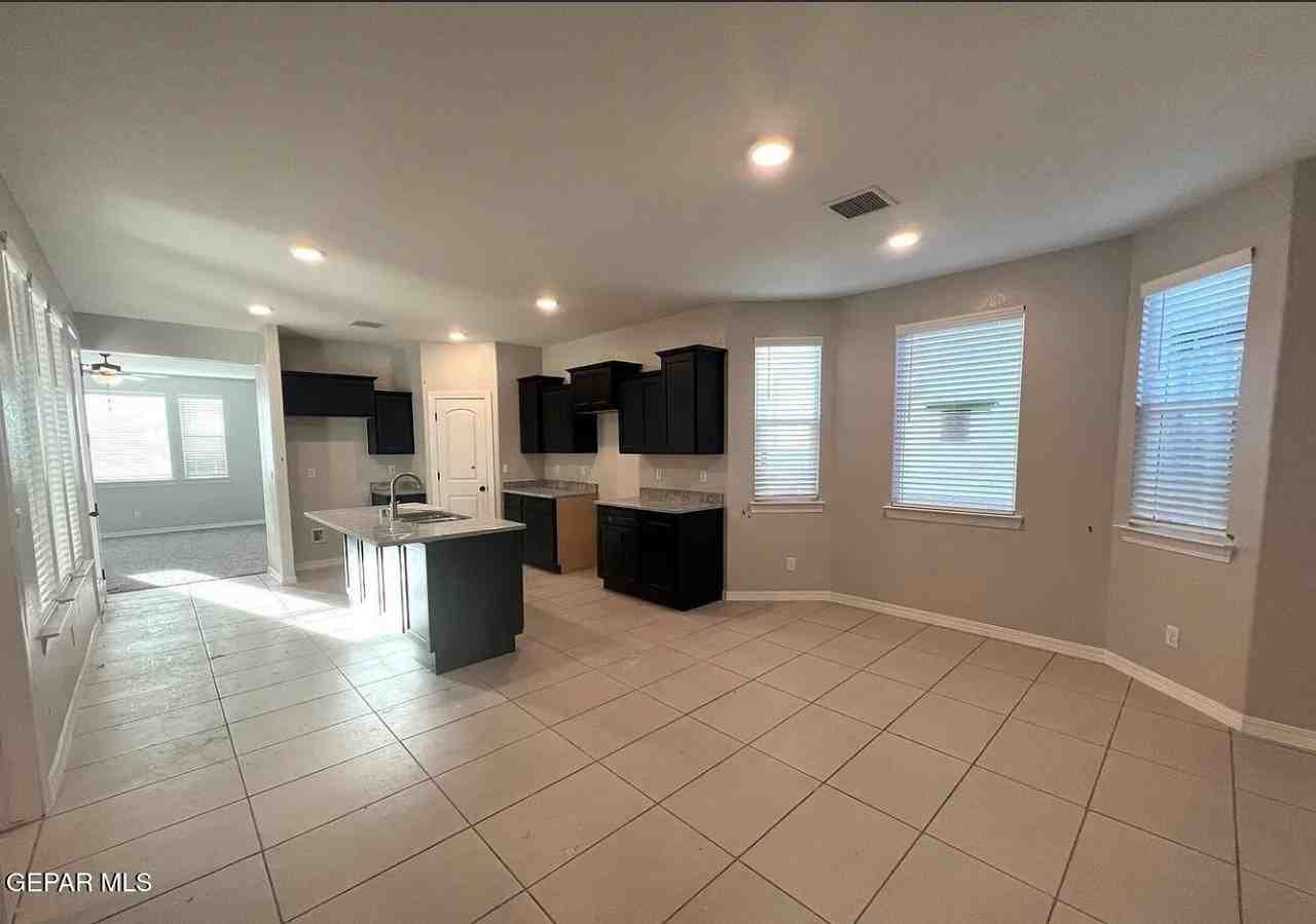 5849 Dalhart Dr - Photo 6 of 15