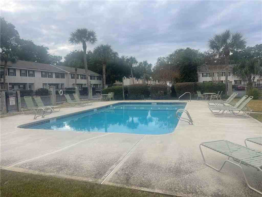 104 Courtyard Villas #D9 - Photo 3 of 16