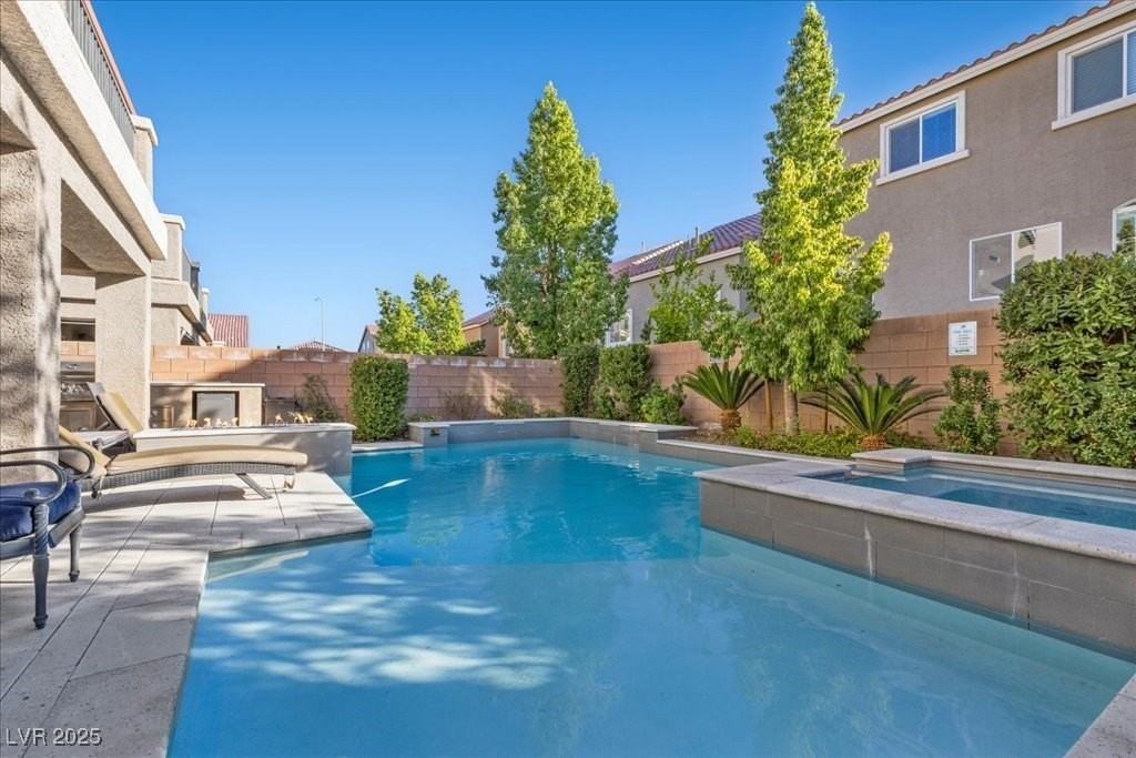 5659 Camilla Cellars Ct - Photo 3 of 38