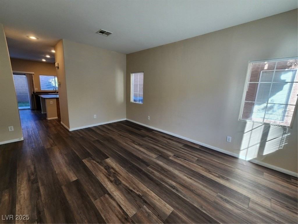 9409 Crimson Sky St - Photo 7 of 46