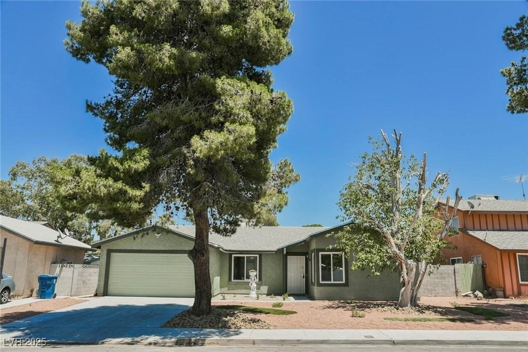 3542 Bronco Rd - Photo 4 of 50