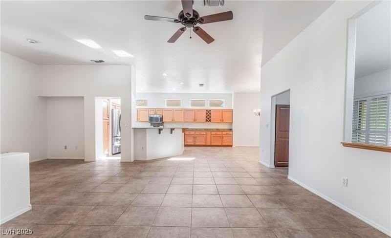 2505 Indigo Valley St - Photo 2 of 35