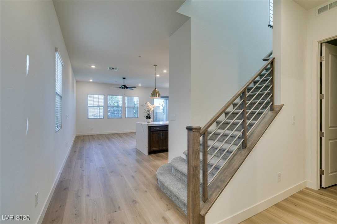 568 Clover Bar Ln - Photo 7 of 50