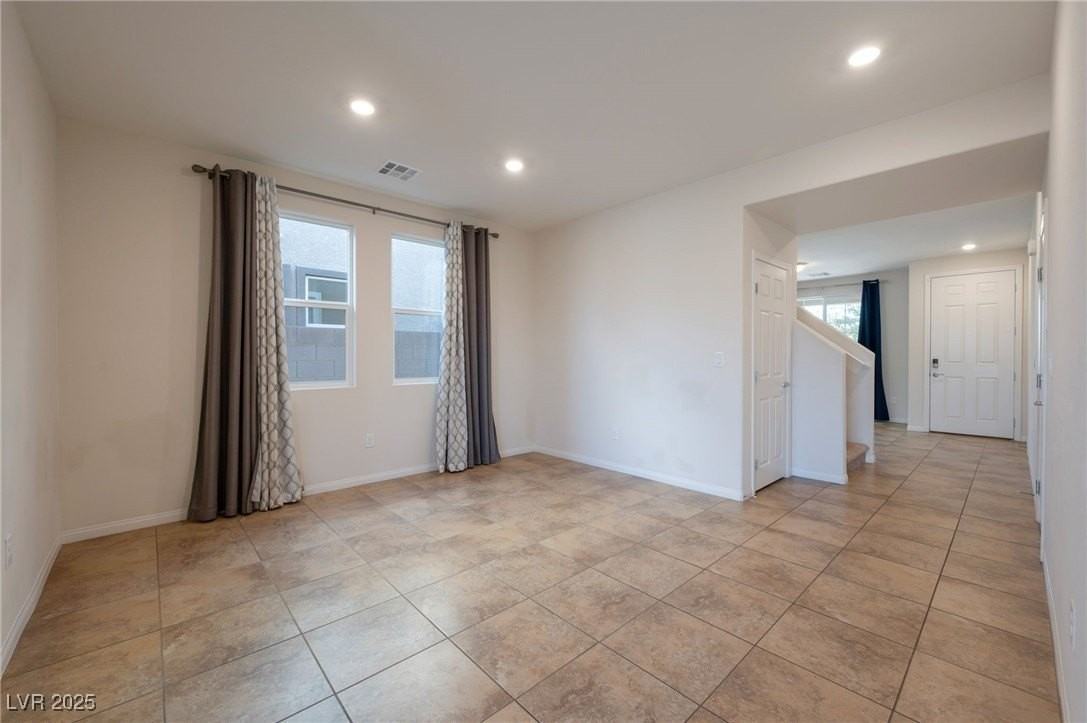 4073 Blue Opal Way - Photo 5 of 27