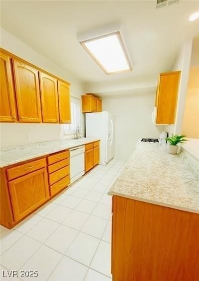 1739 N Lamont St - Photo 3 of 23