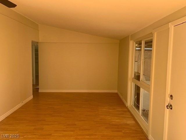 5609 Evergreen Ave - Photo 3 of 23