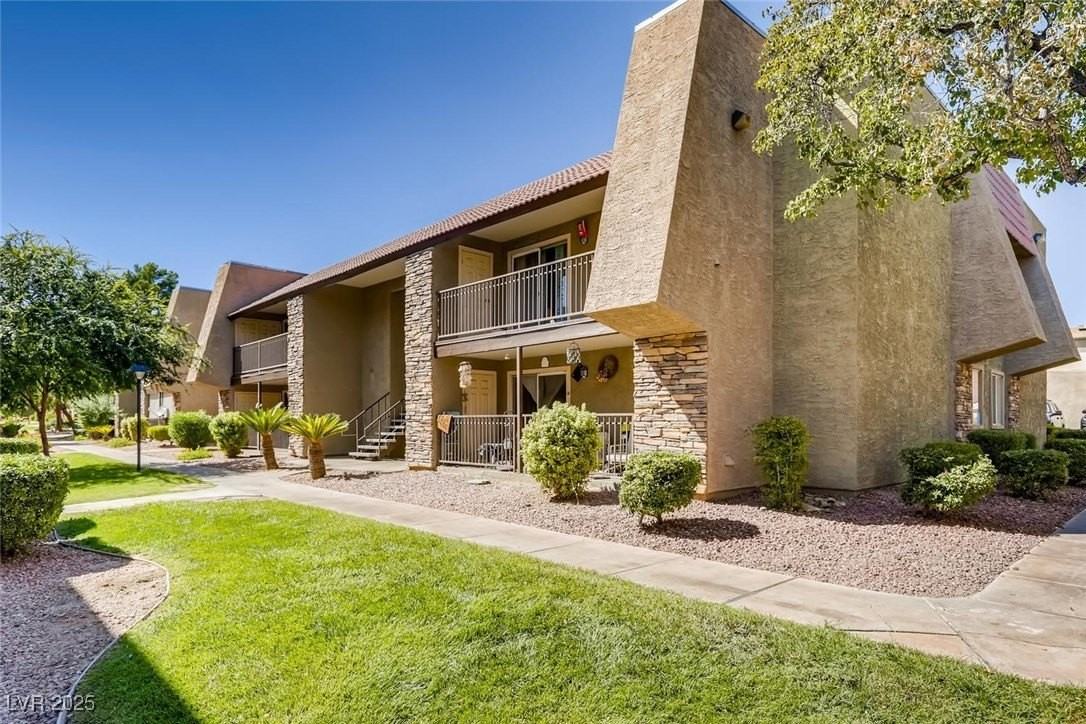 5224 River Glen Dr #446 - Photo 2 of 28