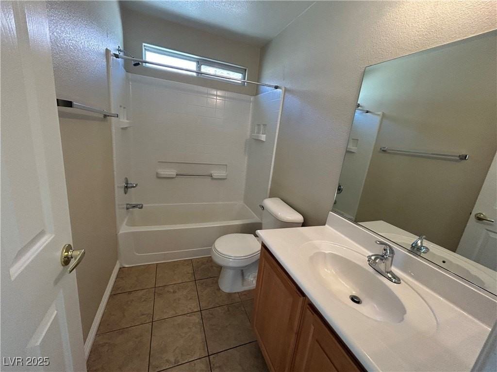 8668 Tom Noon Ave #101 - Photo 5 of 21