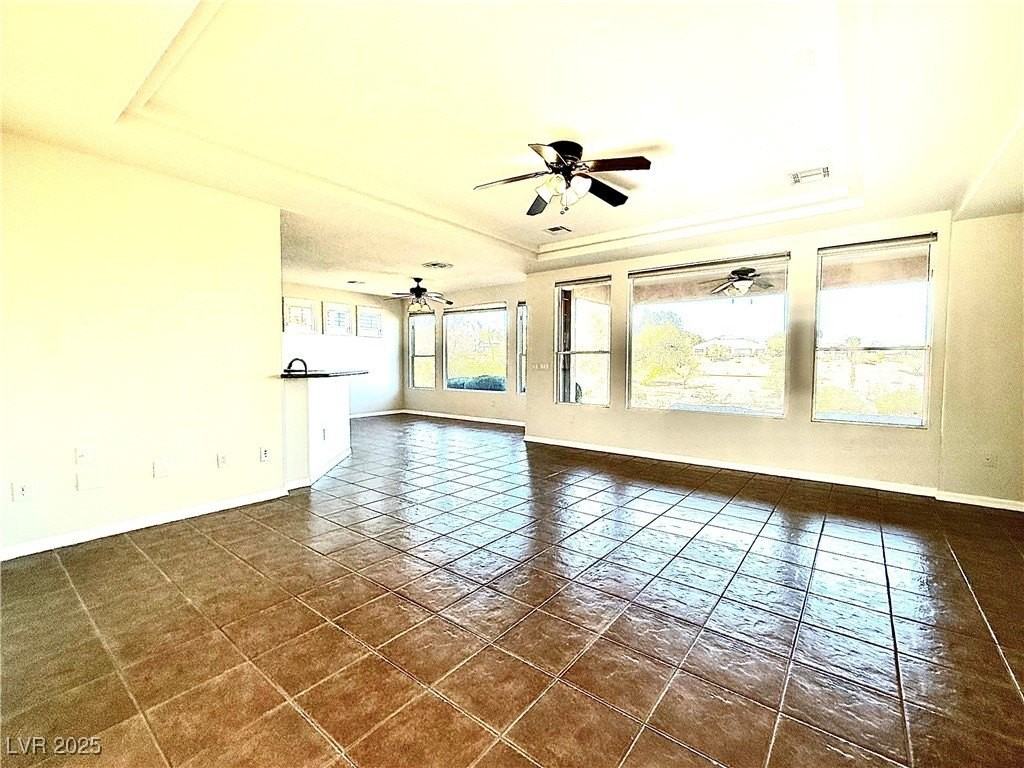 10276 Romantico Dr - Photo 3 of 22