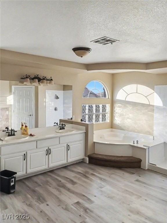 9861 Snowy Canyon Ct - Photo 5 of 22