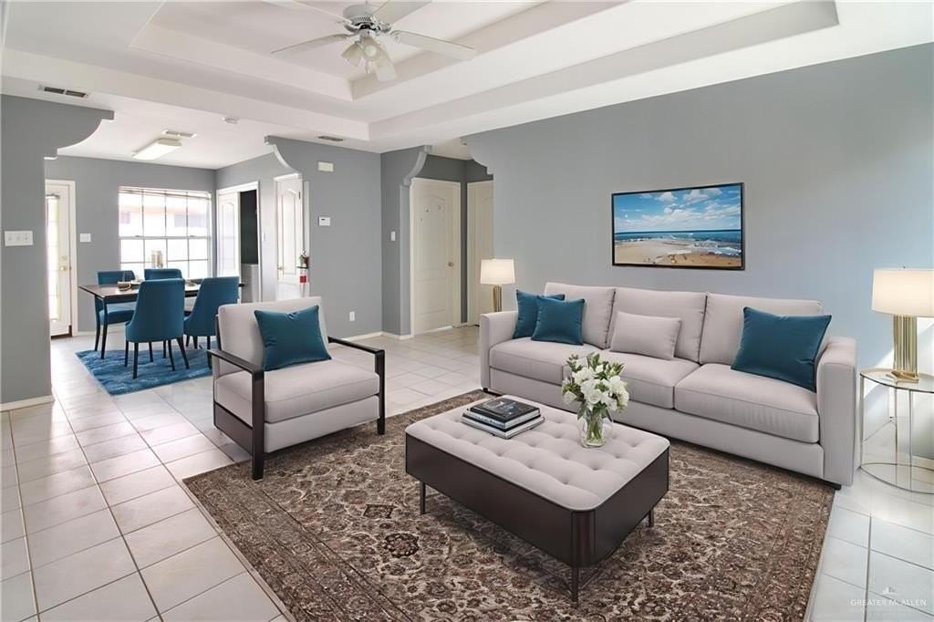 2405 Redbud Ave #B - Photo 6 of 13